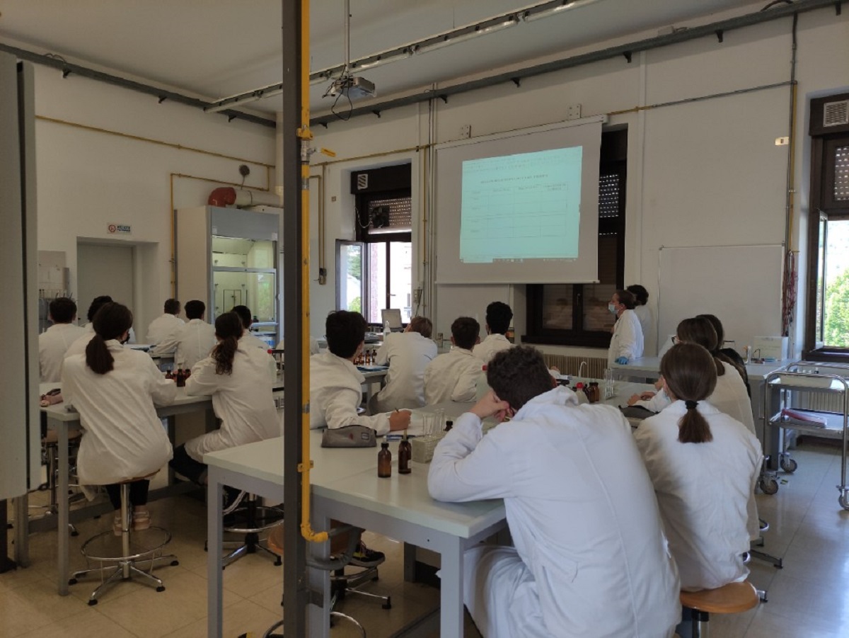 Studenti chimica